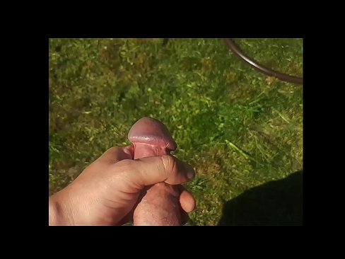 ❤️ Hottie beroa bere pussy arrosa izorratu egiten du eta udako lorategi batean squirt batekin esperma egiten du ️❌ Porno gurean eu.osagoassist.ru ☑
